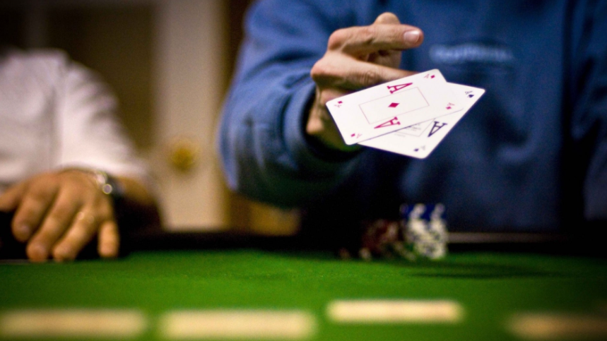 Онлайн данные о игроках покер новые казино с бонусом без депозита
