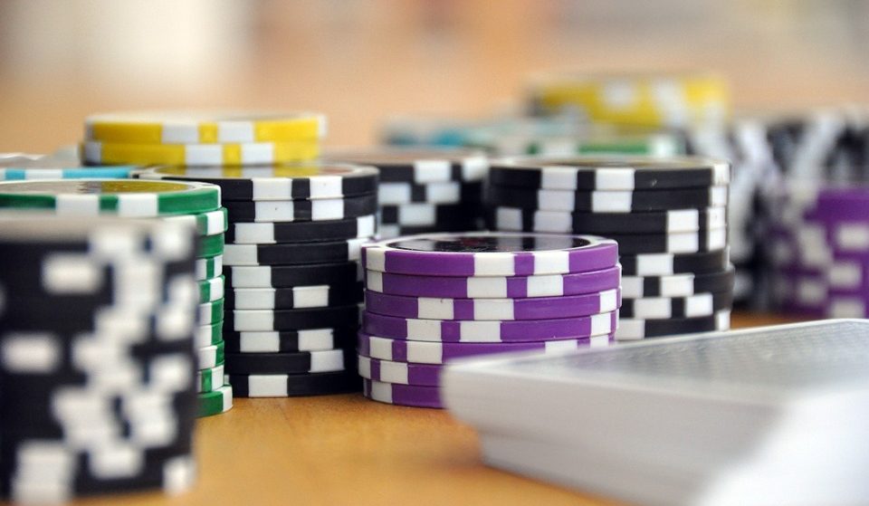 Giới hạn đặt cược trong Poker