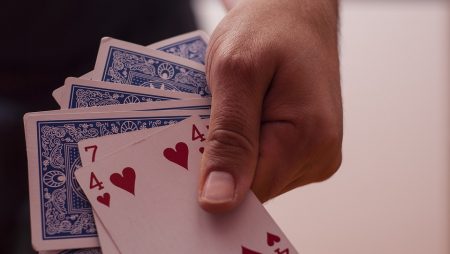 Pokerde Blöf Yapma Sanatı