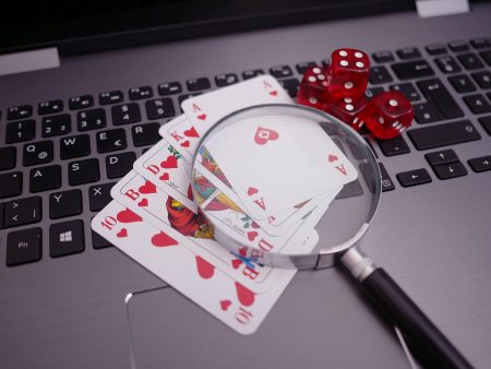 ポーカーのビッグスリックハンド–プレイ方法は？