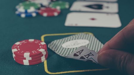 Giới thiệu về Trò chơi Poker