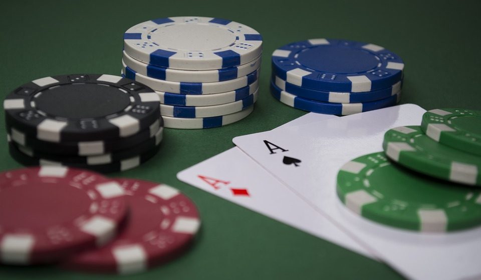 Poker y probabilidades implícitas